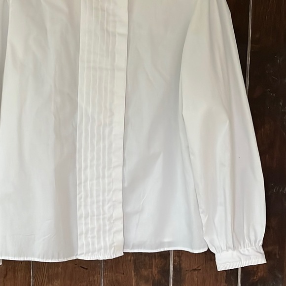 Vintage Bryn Connelly | Stand Collar Blouse w/ pleated front Puff Sleeves - Picture 10 of 11